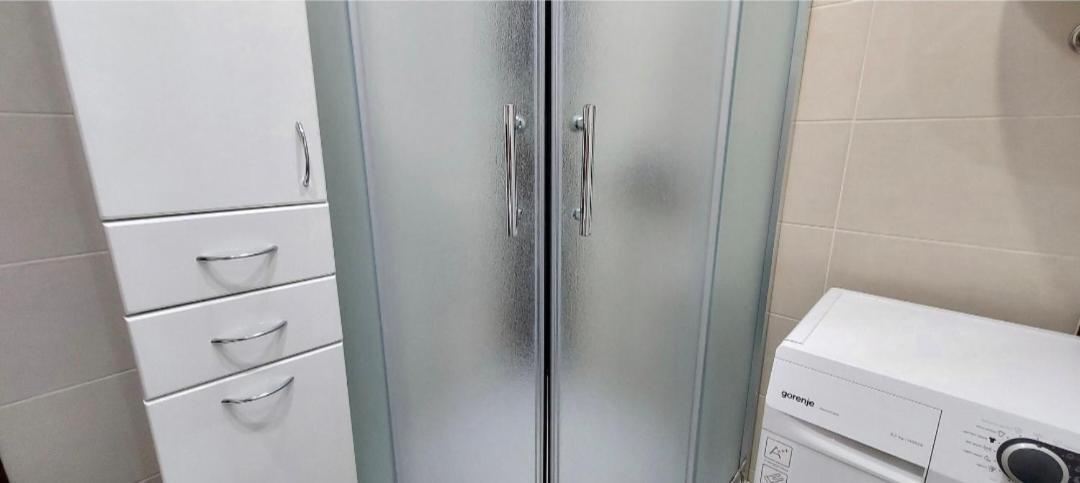 High White Apartments Beograd Phòng bức ảnh